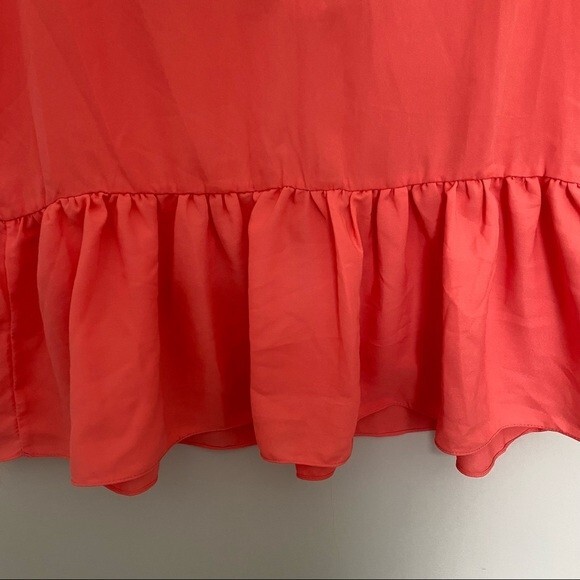 Honey Punch Coral Peplum Sleeveless Collared Top Medium Pocket Ruffle Button Up - Picture 2 of 7